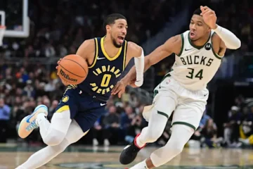 NBA Playoffs: Pacers VS Bucks