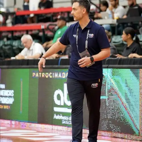 Lucas Gil Russo vuelve a dirigir a la Selección Ecuatoriana de Baloncesto