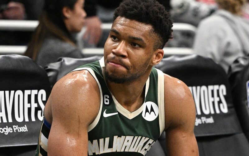 GIANNIS ANTETOKOUNMPO ENCIENDE LAS ALARMAS: LESIÓN LO ALEJARÍA HASTA SEIS SEMANAS