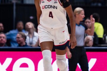 Blanca Quiñónez es elegida&nbsp;Novata del Año&nbsp;en la BIG EAST