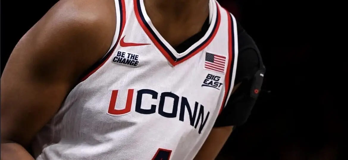 Blanca Quiñónez gana el premio a&nbsp;Sexta Jugadora del Año&nbsp;en la BIG EAST