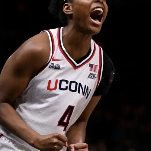 Blanca Quiñónez gana el premio a&nbsp;Sexta Jugadora del Año&nbsp;en la BIG EAST