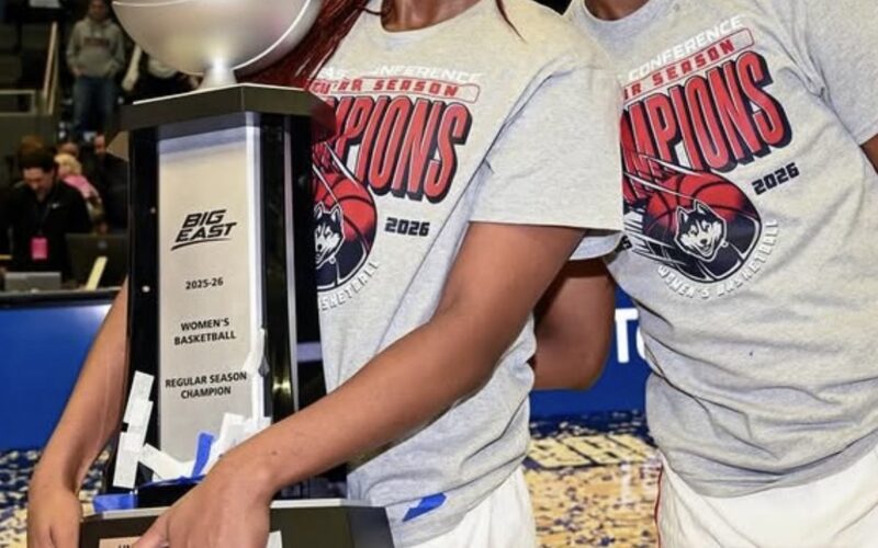 Blanca Quiñonez invicta con UConn y campeona en el Big East de la NCAA 🏀🇪🇨