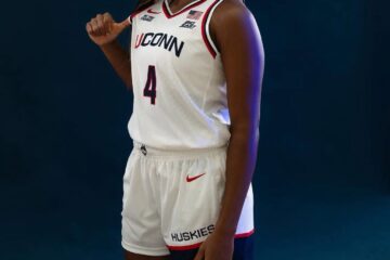 Blanca Quiñónez es incluida en el&nbsp;Quinteto Ideal de Novatas de la BIG EAST