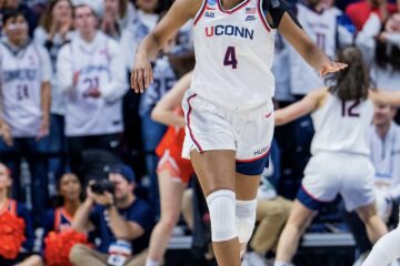 EFICIENCIA TOTAL DE BLANCA QUIÑÓNEZ EN LA 2DA RONDA DEL MARCH MADNESS 🇪🇨🏀